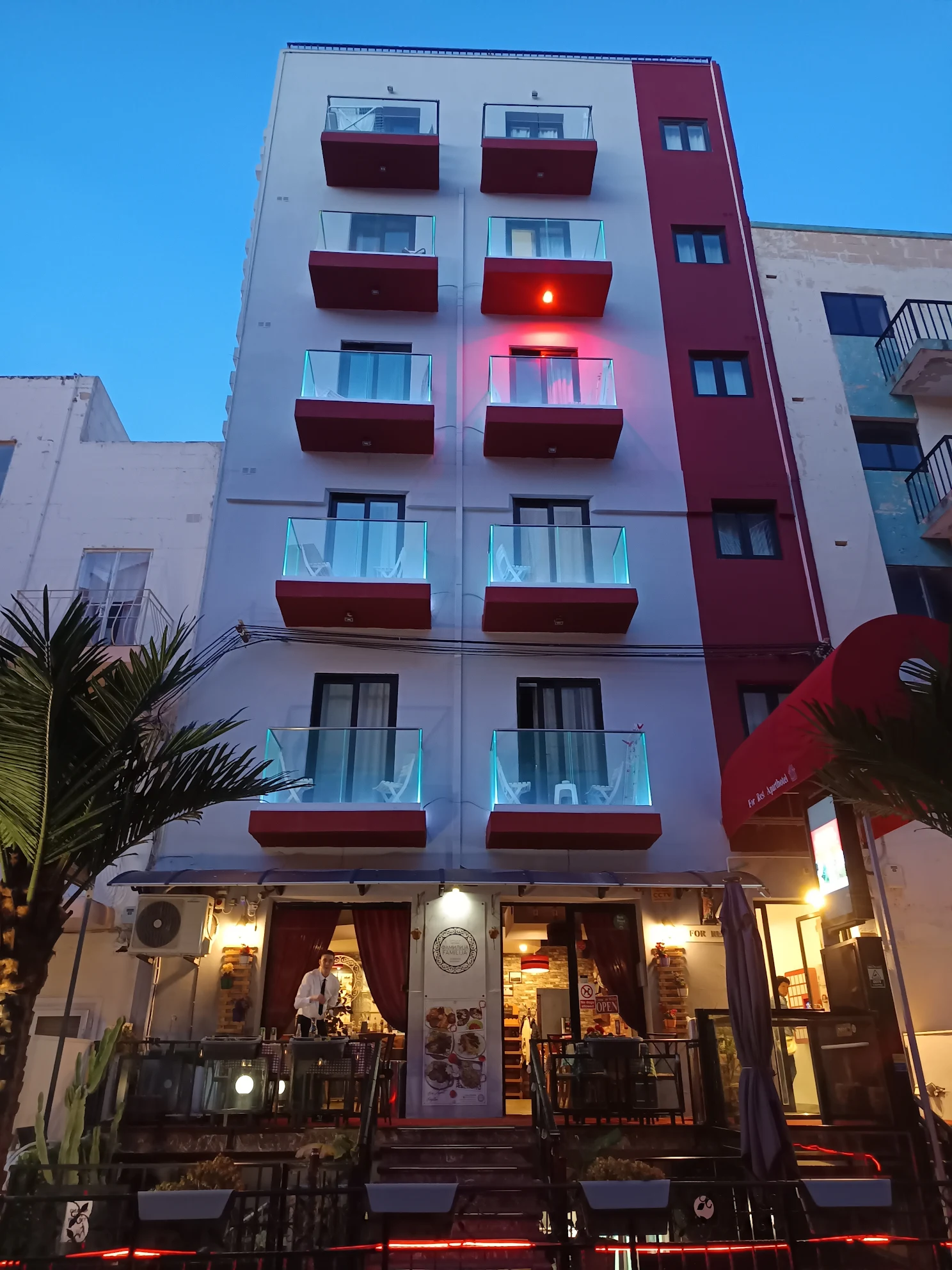 Front view of For Rest Aparthotel Malta